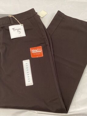 Dockers Women’s Brown TRULY SLIMMING Straight CAREER Chinos